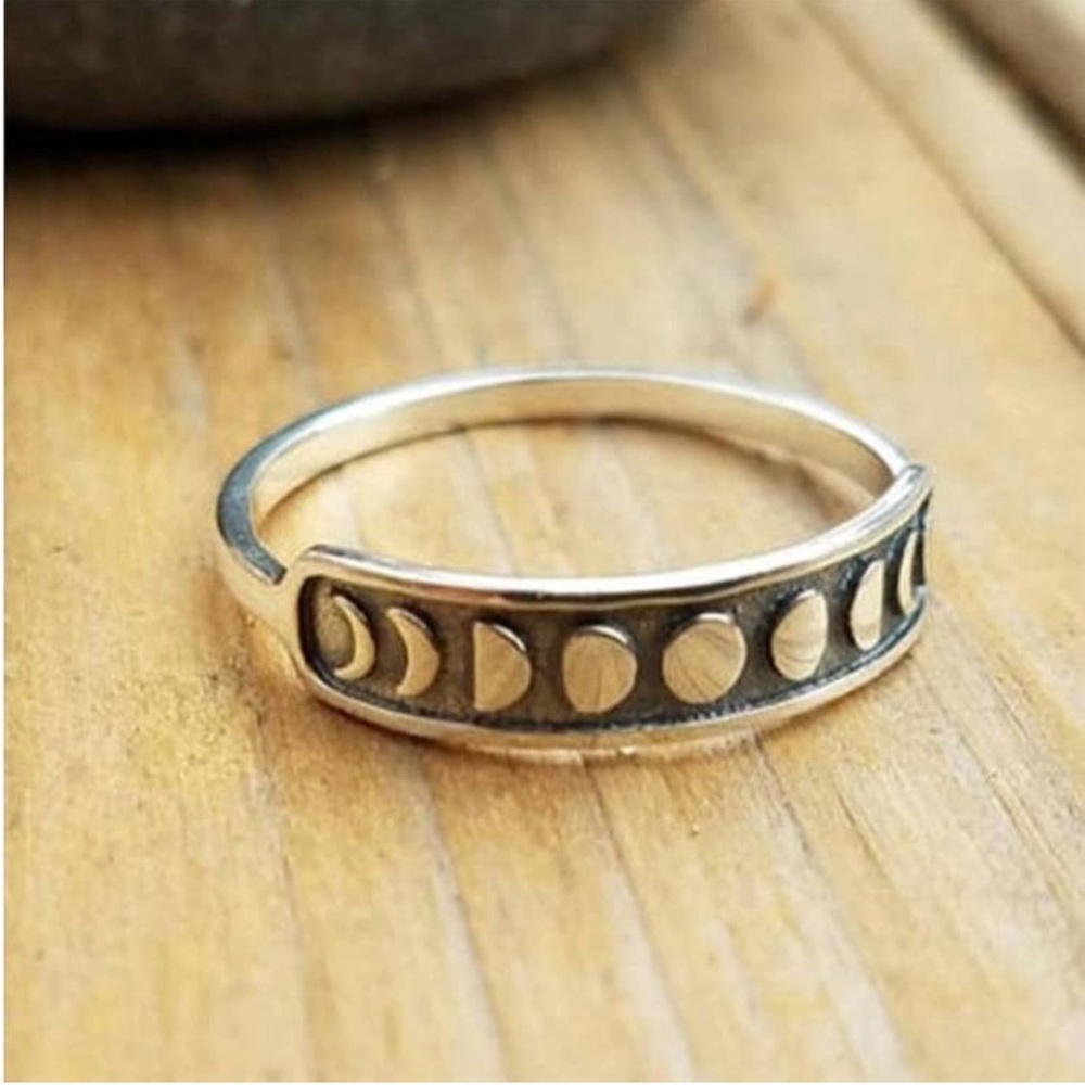 Moon Phase Ring - Picture 2 of 2